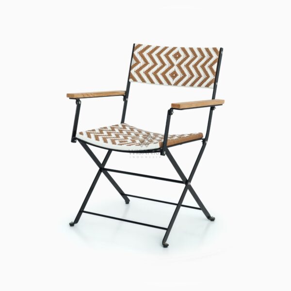 Jeremy Folding - Cadeira de vime ao ar livre moderna