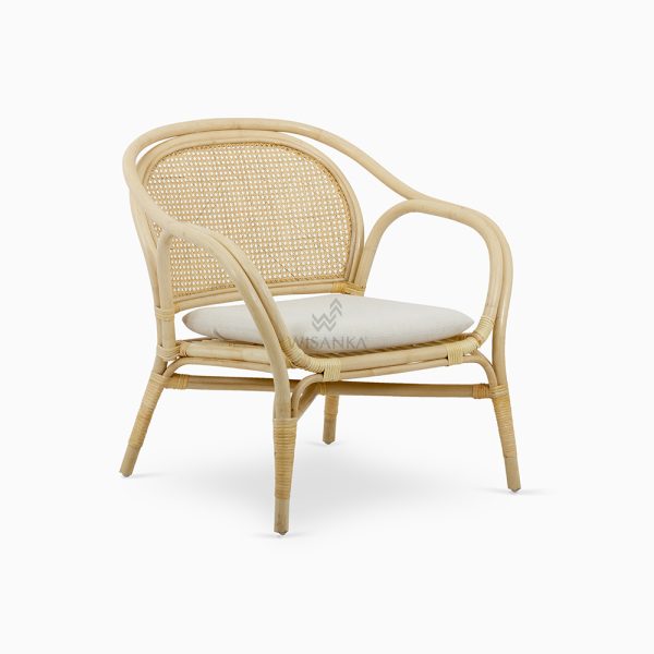 Poltrona Flos com Almofada - Poltrona Elegante de Rattan