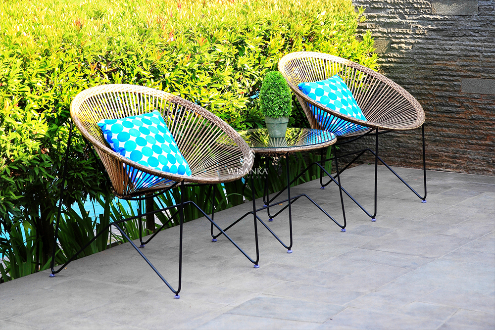 Stylish Outdoor Furniture for Balcony Made from Synthetic Rattan and Rope Weaving